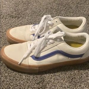 white vans